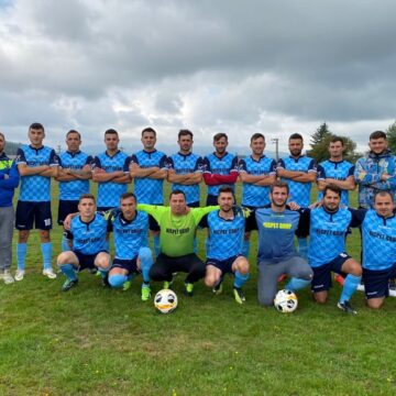 Respect și apreciere pentru echipa de fotbal Măgura Cașin, ocupantă a locului 4 în Seria Valea Trotușului