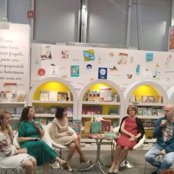 Prof.  dr.  Gabriela  Gîrmacea  a  fost  prezentă la  Salonul Internațional de Carte ”Bookfest” de la București, unde a lansat  un nou volum