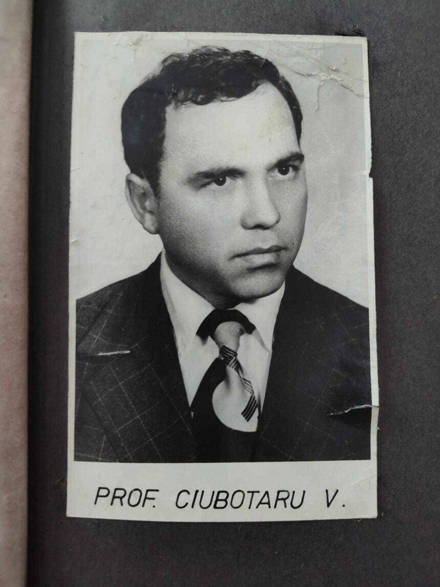 NIMIC   NU  ESTE  MAI  TRIST…