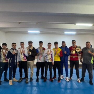 Boxerii  oneșteni  participă la Turneul Final al ”Cupei României”