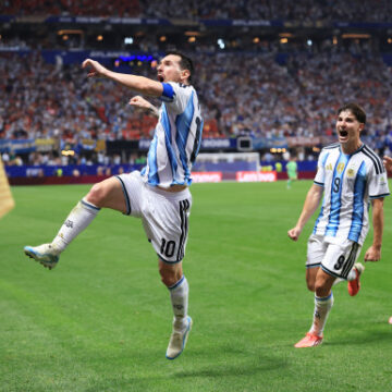 Între ieri, azi și mâine  la Cupa Mondială la fotbal, 2026