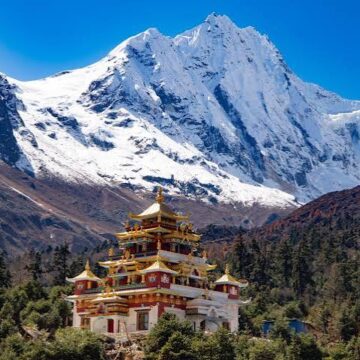 Nepal – una din țările cele mai înalte din lume