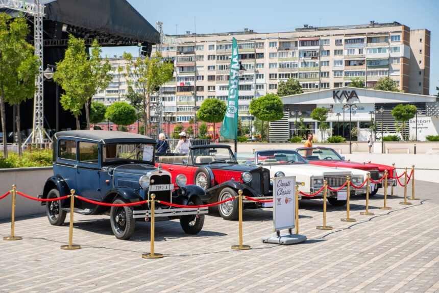 La   Consiliul  Local  Onești